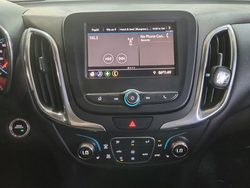 Used 2020 Chevrolet Equinox LT FWD image 14