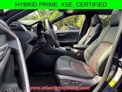 Certified 2024 Toyota RAV4 XSE w/ Weather Package AWD/4WD image 17