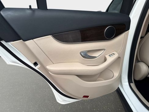 Certified 2022 Mercedes-Benz GLC 300 300 image 12