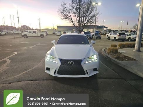 Used 2016 Lexus IS 350 image 3