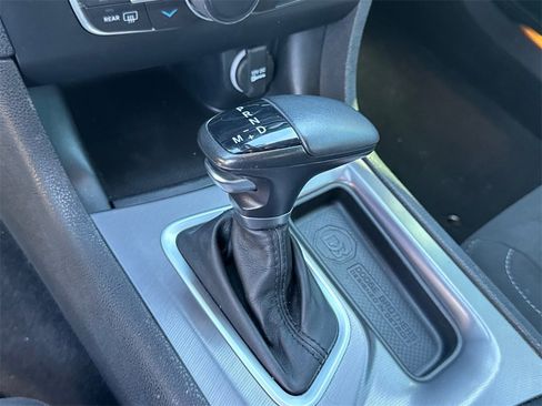 Certified 2023 Dodge Charger SXT image 11