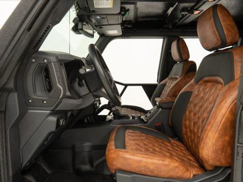 Used 2023 Ford Bronco Outer Banks image 11