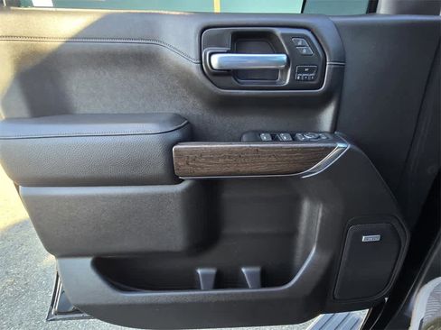 Used 2021 GMC Sierra 1500 Denali w/ Denali Premium Package image 14