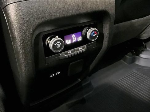 Certified 2025 Buick Enclave Sport Touring w/ Power Package AWD/4WD image 26