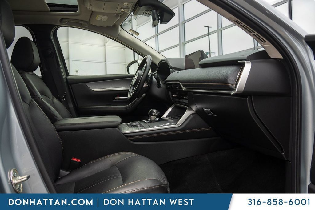 Used 2024 MAZDA CX-90 3.3 Turbo w/ Premium Package AWD/4WD image 26