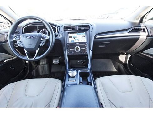 Used 2017 Ford Fusion Energi Titanium image 8