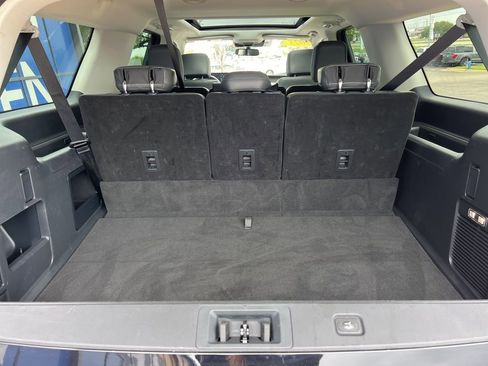 Used 2025 Ford Expedition Max Active RWD image 17