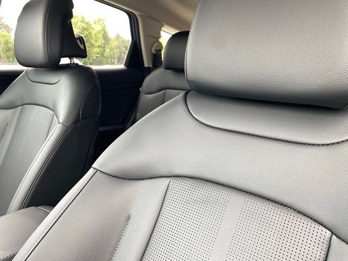 New 2026 Kia Sportage EX FWD image 13