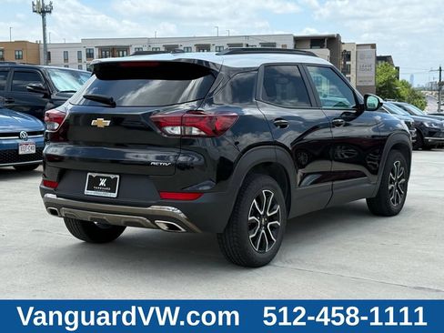 Used 2023 Chevrolet TrailBlazer ACTIV w/ Convenience Package FWD image 7