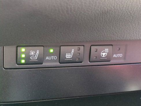 Certified 2023 Lexus ES 350 F Sport w/ Accessory Package (Z2) image 22