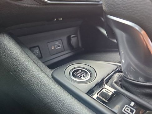 Used 2024 Nissan Sentra S image 29