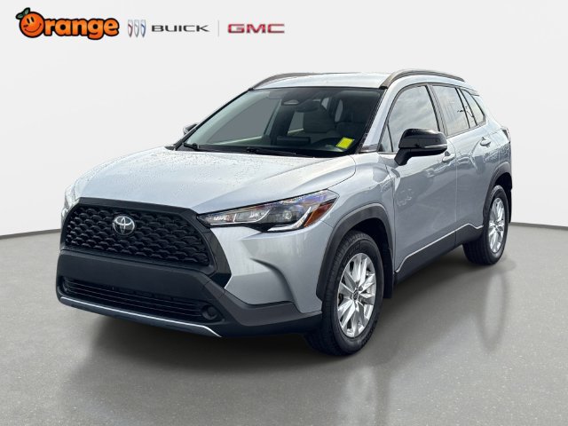 Used 2025 Toyota Corolla Cross LE FWD image 7