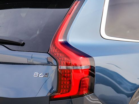 New 2026 Volvo XC90 B6 Plus w/ Protection Package Premier image 7