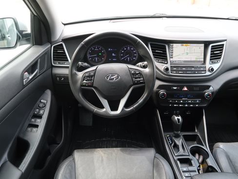 Used 2018 Hyundai Tucson SEL Plus FWD image 14
