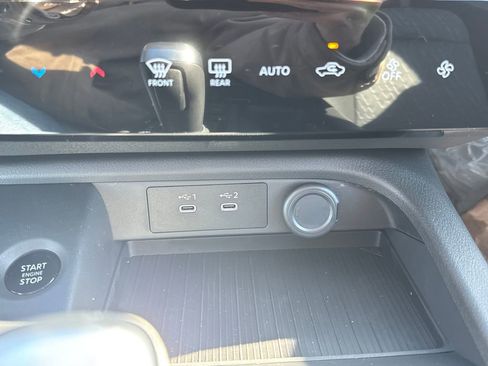 New 2026 Nissan Sentra SV w/ Floor Mat Package image 32