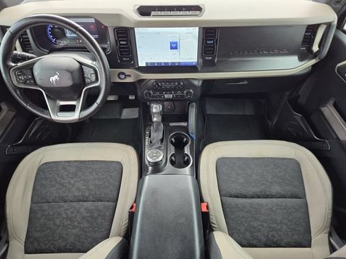 Used 2022 Ford Bronco Wildtrak AWD/4WD image 24