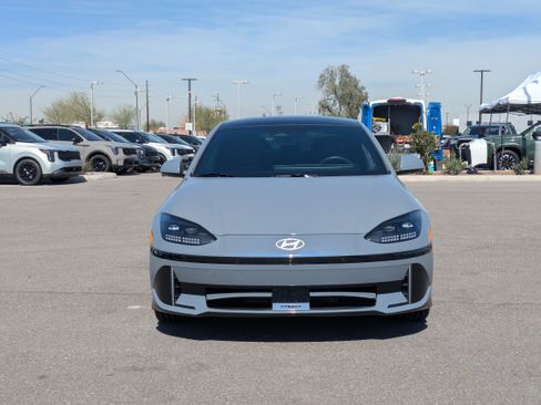 Used 2024 Hyundai Ioniq 6 Limited image 8