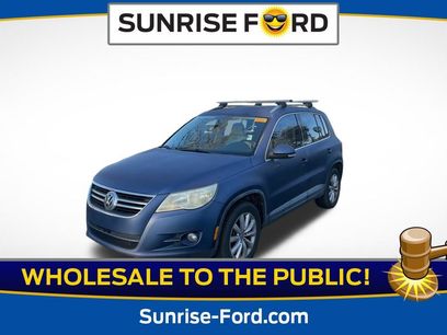 Used 2011 Volkswagen Tiguan SEL