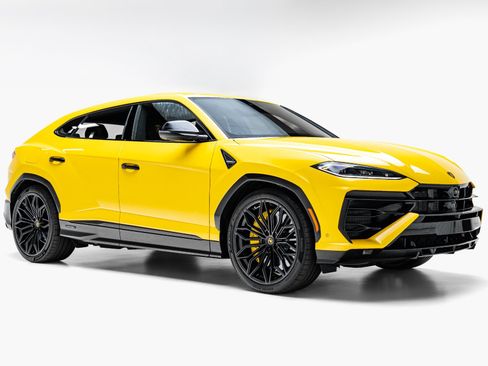 Used 2025 Lamborghini Urus SE AWD/4WD image 5