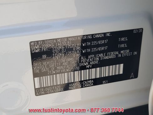 Certified 2020 Toyota RAV4 XLE w/ Convenience Package FWD image 16