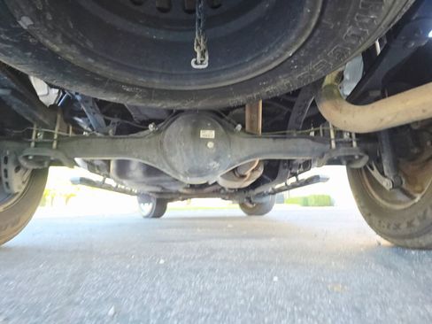 Used 2017 Toyota Tundra SR5 w/ SR5 Upgrade Package image 44