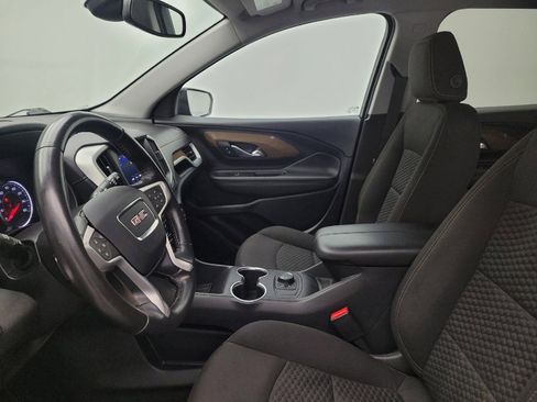Used 2020 GMC Terrain SLE w/ Elevation Edition FWD image 17