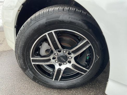 Used 2012 Toyota Prius Two image 40