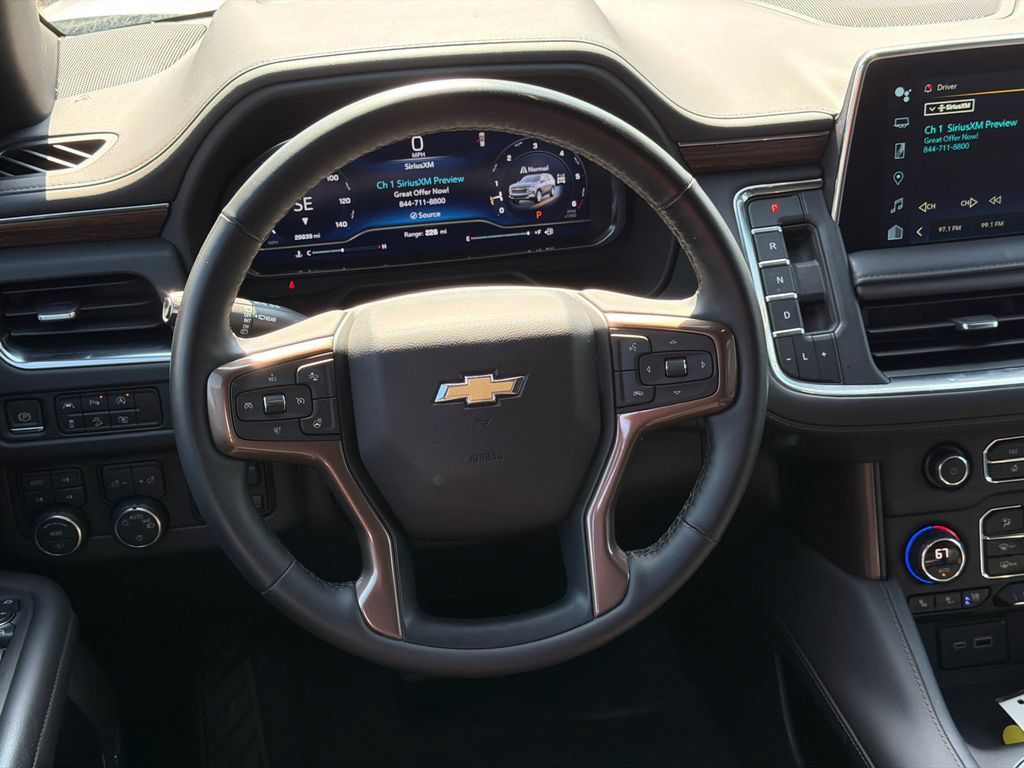 Used 2023 Chevrolet Tahoe High Country AWD/4WD image 23