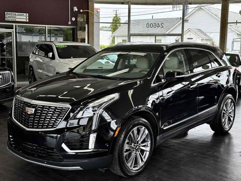 Used 2024 Cadillac XT5 Premium Luxury image 5