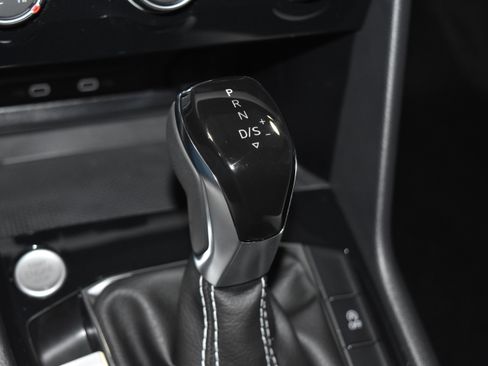 New 2026 Volkswagen Taos S image 13