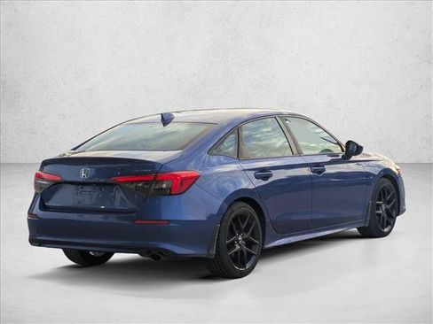 Used 2023 Honda Civic Sport image 5