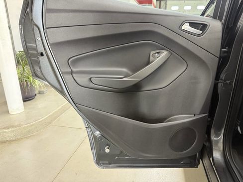 Used 2018 Ford Escape SEL AWD/4WD image 12
