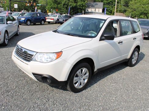 Used 2009 Subaru Forester 2.5X AWD/4WD image 2