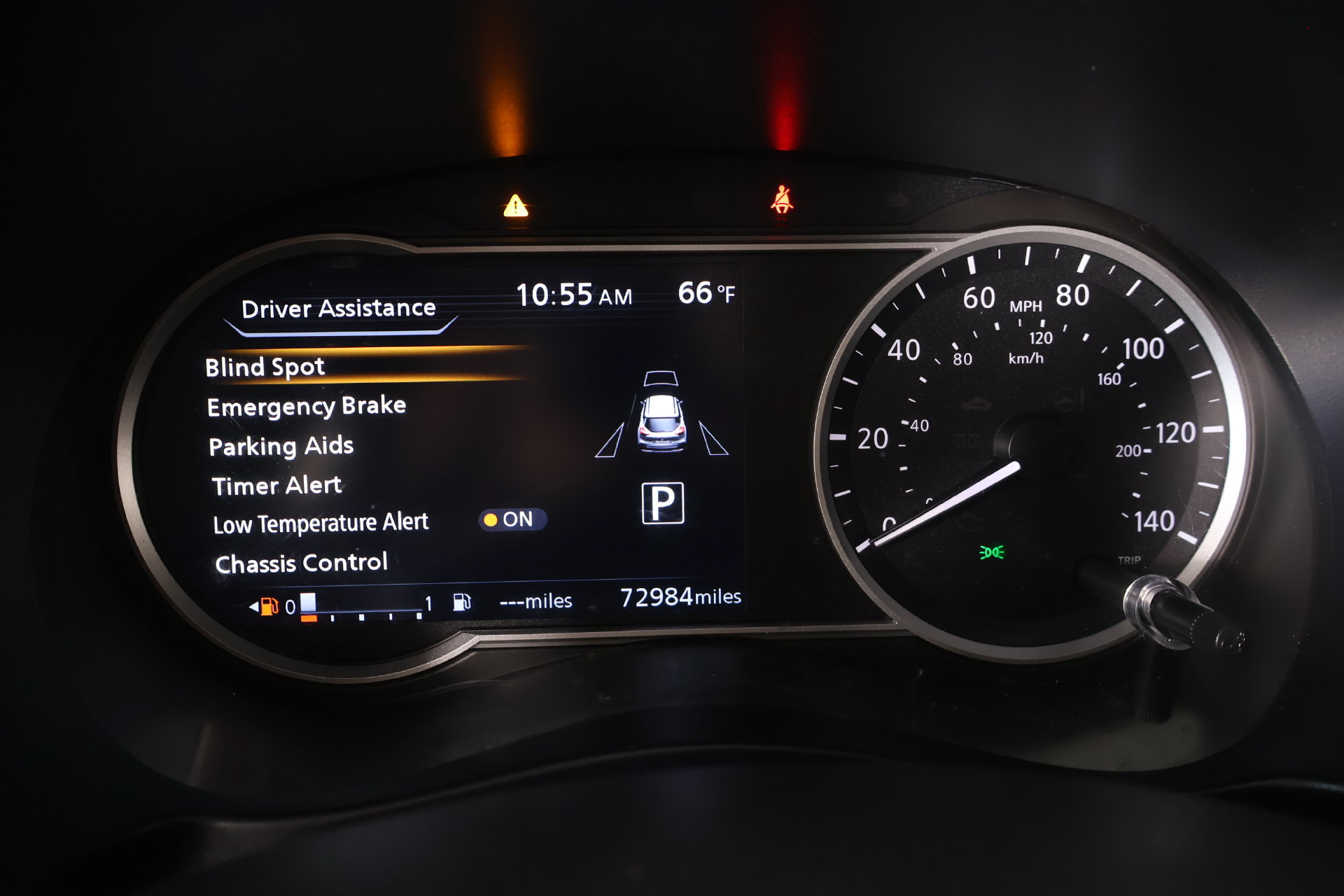 Used 2019 Nissan Kicks SR w/ SR Premium Package FWD image 4