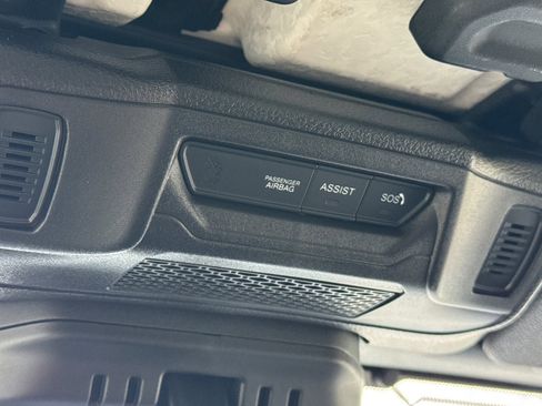 Used 2024 Jeep Wrangler Sport S image 24