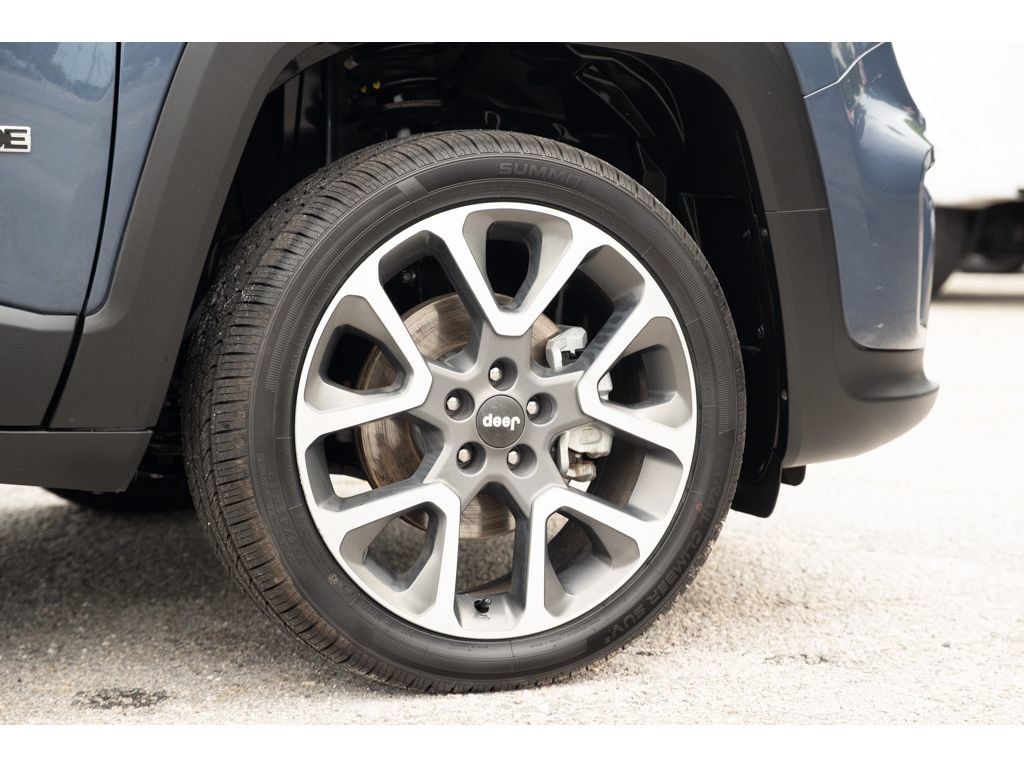 Used 2022 Jeep Renegade Limited w/ Sun, Sound & Wheels Group AWD/4WD image 10