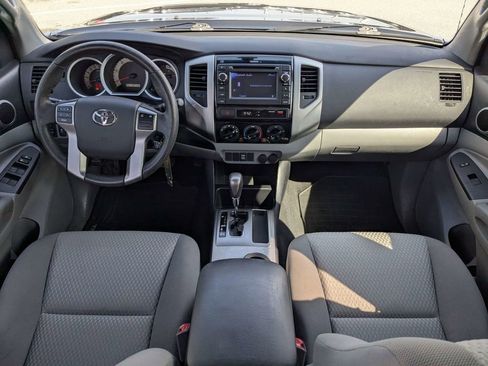 Used 2013 Toyota Tacoma PreRunner w/ SR5 Pkg RWD image 13