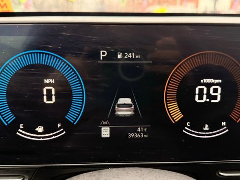 Used 2024 Hyundai Kona SEL image 21