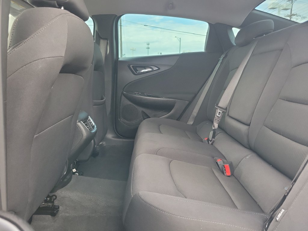 Used 2024 Chevrolet Malibu LT FWD image 13