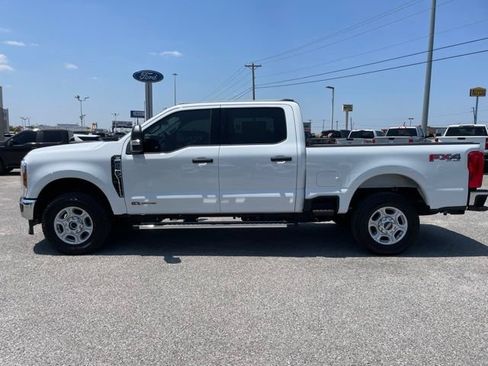 New 2026 Ford F250 XLT w/ FX4 Off-Road Package AWD/4WD image 10