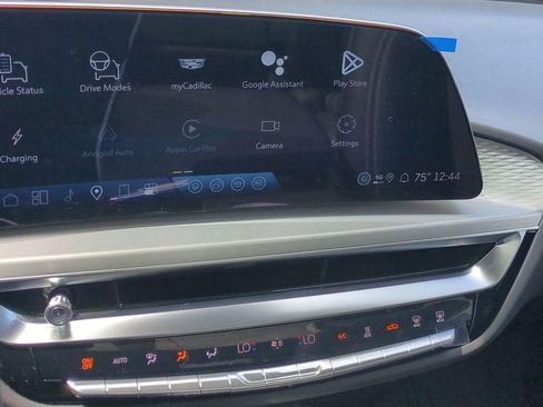 New 2026 Cadillac Lyriq Sport image 11