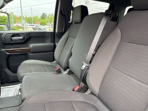 Used 2022 GMC Sierra 2500 SLE w/ SLE Convenience Package AWD/4WD image 17