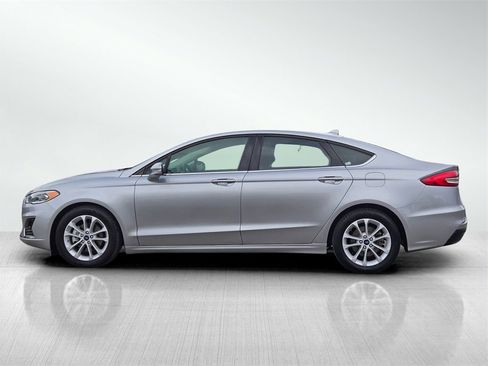 Used 2020 Ford Fusion SEL image 7