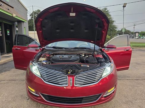 Used 2016 Lincoln MKZ image 63