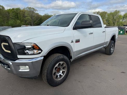 Used 2012 RAM 2500 Laramie w/ Cold Weather Group AWD/4WD image 9