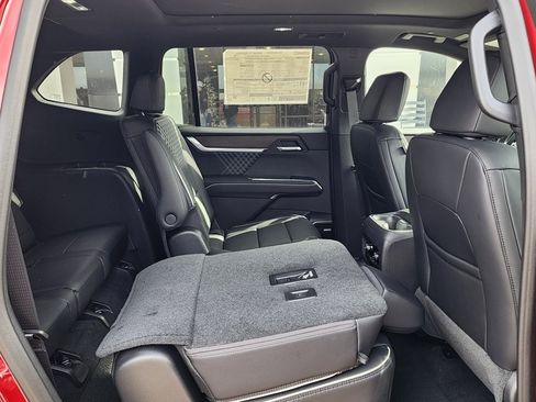 New 2026 GMC Acadia Denali w/ Super Cruise Package image 49