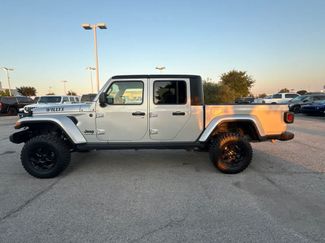 Used 2023 Jeep Gladiator Sport AWD/4WD video 2