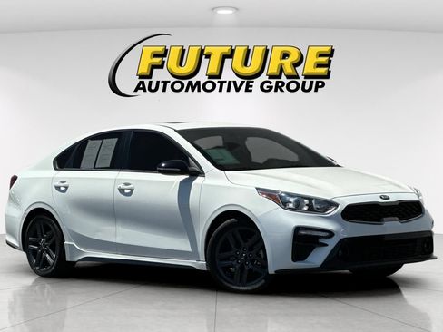 Certified 2020 Kia Forte GT-Line w/ GT-Line Premium Package FWD image 2