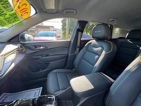 Used 2024 Chevrolet Trax ACTIV w/ Driver Confidence Package FWD image 8