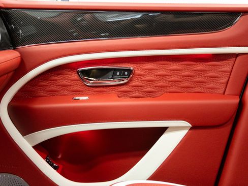 New 2026 Bentley Bentayga Speed image 36